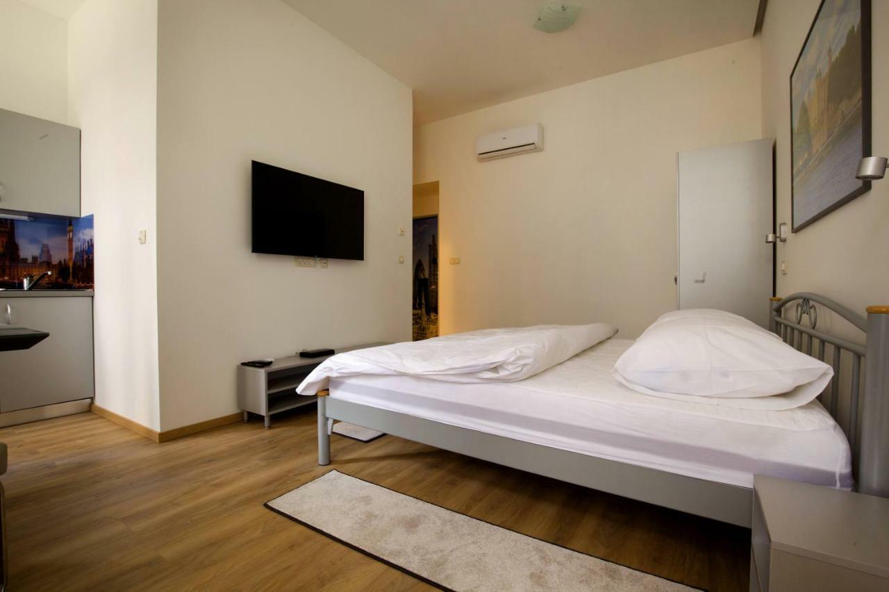 Metropolis Apartments Загреб Экстерьер фото